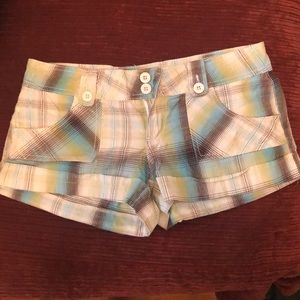 Lei plaid shorts